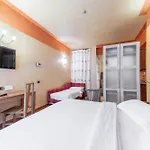 Hotiday Discovery - Hotel