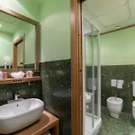 Hotiday Discovery - Hotel Verona