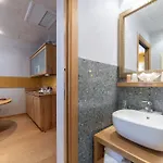 Hotiday Discovery - Hotel 4*