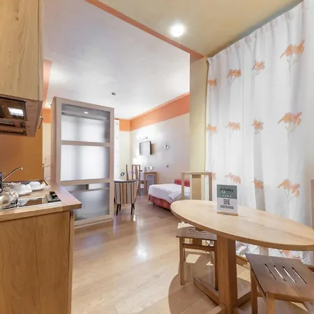 Hotiday Discovery - 4* Verona