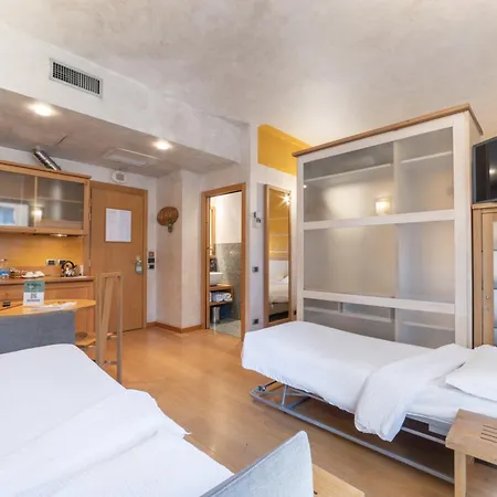 Hotiday Discovery - Hotel 4*