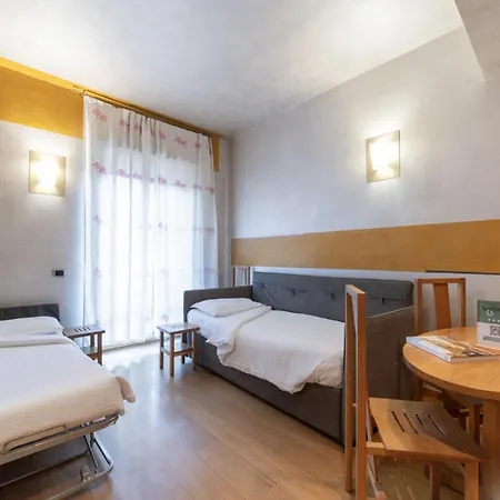 Отель Hotiday Discovery - Верона