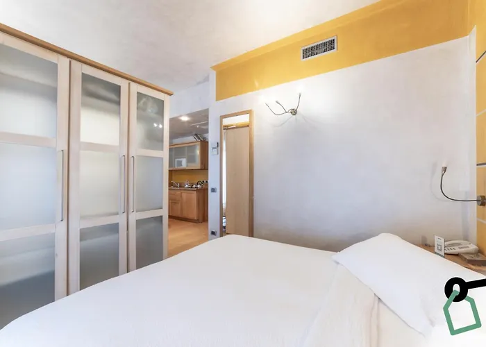 Hotiday Discovery - 4*