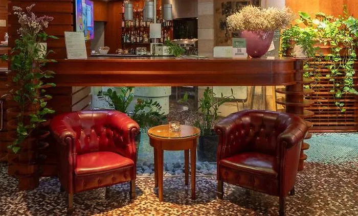 Hotiday Discovery - Hotel Verona