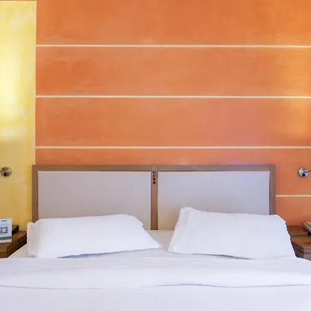 Hotiday Discovery - Szálloda 4*