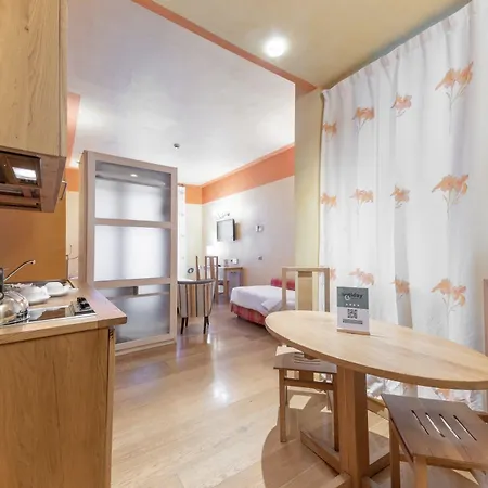 Hotiday Discovery - 4* Verona